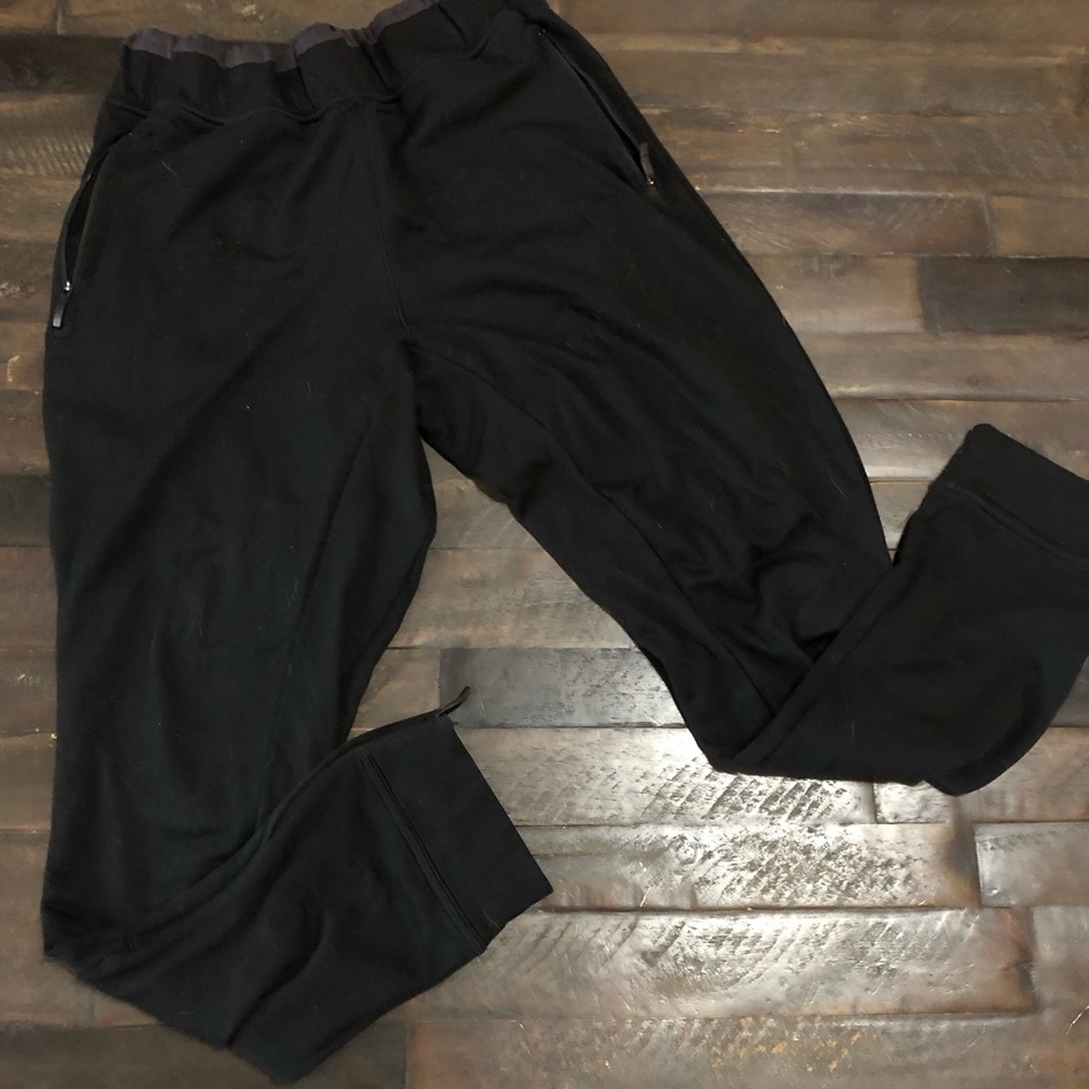 Men’s adidas medium joggers
